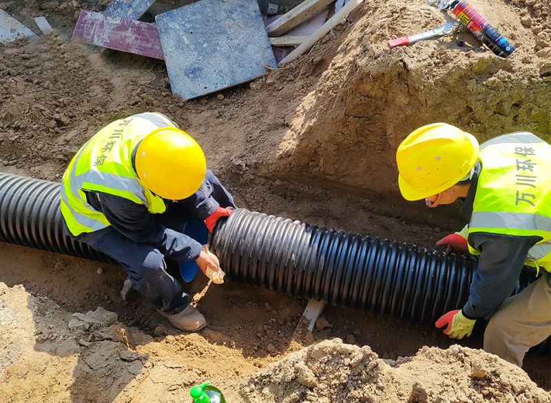 “五一”假期不停工 堅(jiān)守一線保工期 緻敬一線工作者